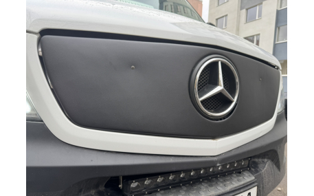 Зимняя накладка на решетку Mercedes Sprinter 2013-2018