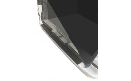 Накладка на задний бампер Mercedes Vito W639