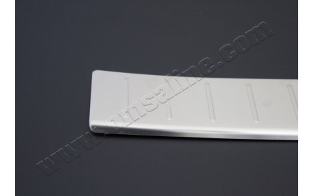 Накладка на задний бампер BMW X1 E84