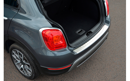 Накладка на задний бампер Fiat 500X