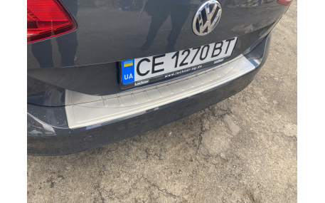 Накладка на задний бампер Volkswagen Passat B8