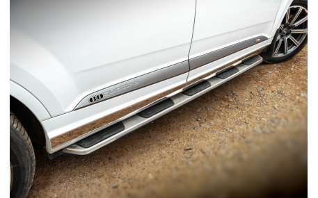 Подножки AUDI Q7