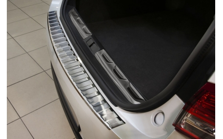 Накладка на задний бампер Citroen DS5