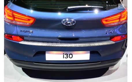 Накладка на задний бампер Hyundai i30
