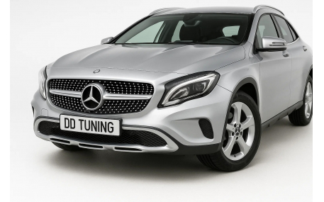 Решетка радиатора Mercedes GLA-class X156 2014-2017
