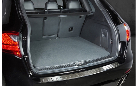 Накладка на задний бампер Porsche Cayenne 958