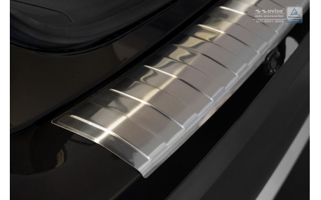 Накладка на задний бампер Mitsubishi Outlander