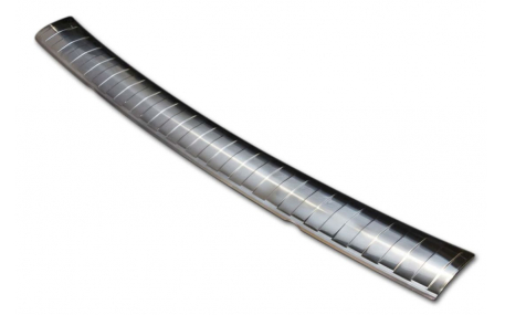 Накладка на задний бампер Mitsubishi Outlander