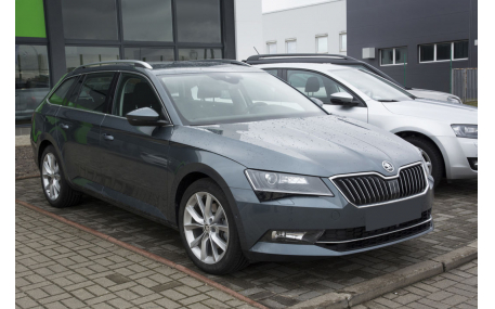 Накладка на задний бампер Skoda Superb