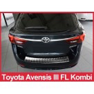 Накладка на задний бампер Toyota Avensis