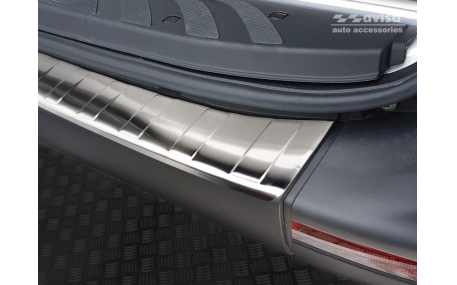 Накладка на задний бампер Mercedes Sprinter W907