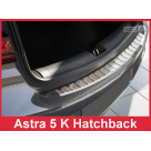 Накладка на задний бампер Opel Astra K