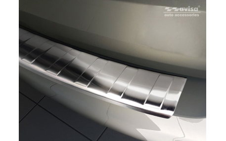 Накладка на задний бампер Skoda Fabia