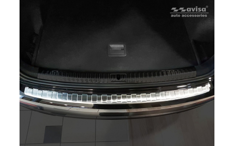 Накладка на задний бампер Audi Q3