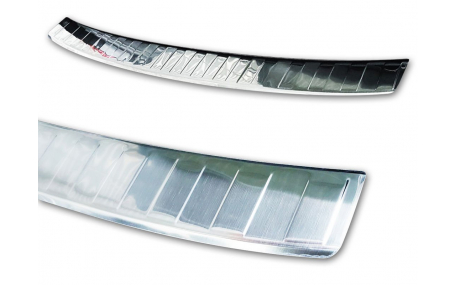 Накладка на задний бампер Audi A6 C8