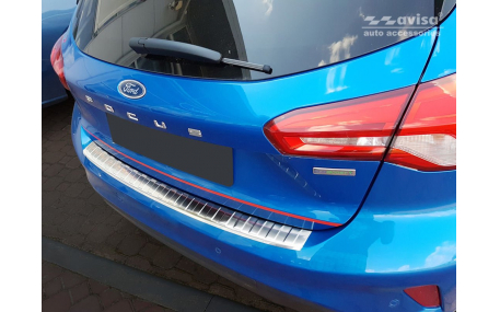 Накладка на задний бампер Ford Focus MK4