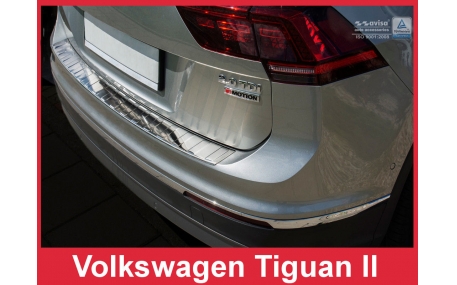 Накладка на задний бампер Volkswagen Tiguan