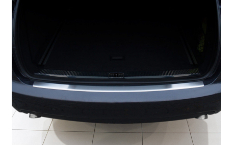 Накладка на задний бампер Audi A6 C6