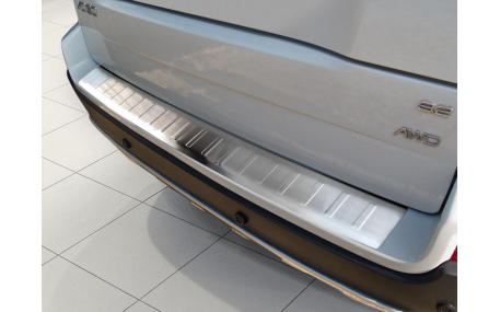 Накладка на задний бампер Volvo XC90