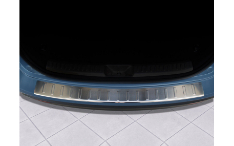 Накладка на задний бампер Hyundai i40