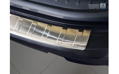 Накладка на задний бампер Kia Rio