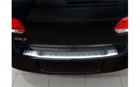 Накладка на задний бампер Volkswagen Golf 6