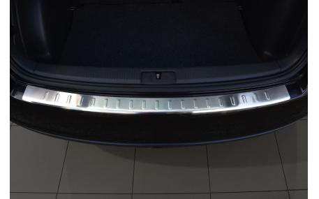 Накладка на задний бампер Volkswagen Golf Plus