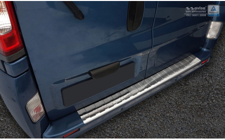 Накладка на задний бампер Opel Vivaro