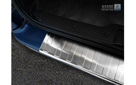 Накладка на задний бампер Opel Vivaro