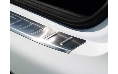 Накладка на задний бампер Renault Clio