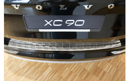 Накладка на задний бампер Volvo XC90