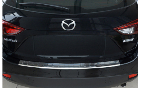 Накладка на задний бампер Mazda 3