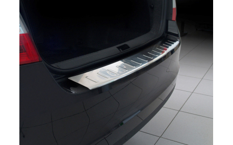 Накладка на задний бампер Skoda Octavia A7 2013-2017