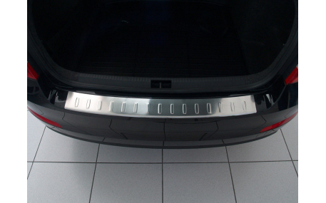 Накладка на задний бампер Skoda Octavia A7 2013-2017