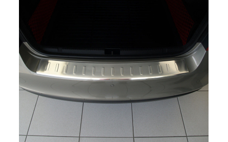 Накладка на задний бампер Skoda Rapid