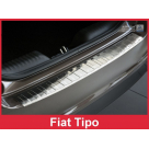 Накладка на задний бампер Fiat Tipo