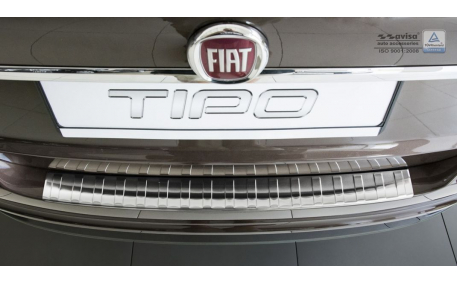 Накладка на задний бампер Fiat Tipo