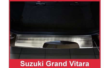 Накладка на задний бампер Suzuki Grand Vitara