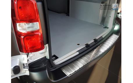 Накладка на задний бампер Citroen Jumpy