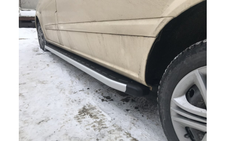 Подножки Mercedes Vito W447