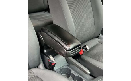 Подлокотник Volkswagen Jetta