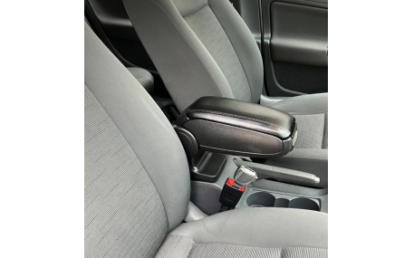 Подлокотник Volkswagen Jetta
