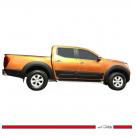 Молдинги дверей Nissan Navara