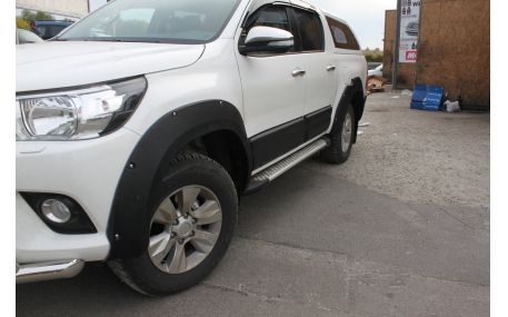 Арки Toyota Hilux