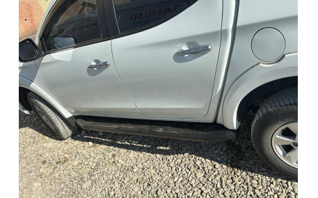 Подножки Mtsubishi L200