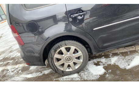 Арки Volkswagen Touran 2003-2006