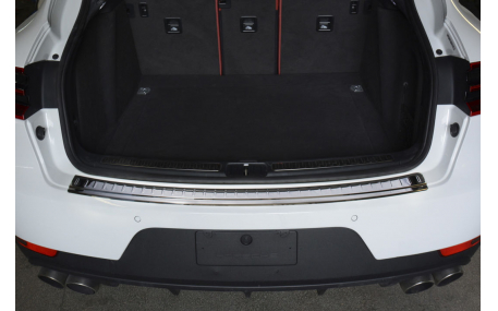 Накладка на задний бампер Porsche Macan