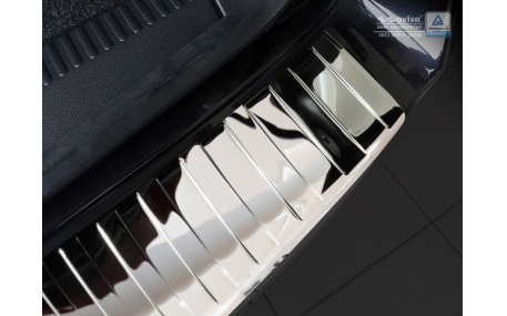 Накладка на задний бампер Skoda Octavia A7 2017-2020