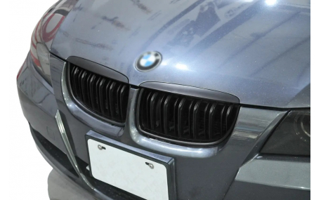 Решетка радиатора BMW 3 E90 2005-2008