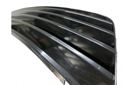 Решетка радиатора Volkswagen Passat B5 1996-2000